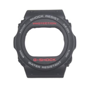 Pulseira Casio Original G-SHOCK DW-5750E REEDIÇÃO COM FUNDO PARAFUSADO com letras brancas com vermelho capa preto fosco